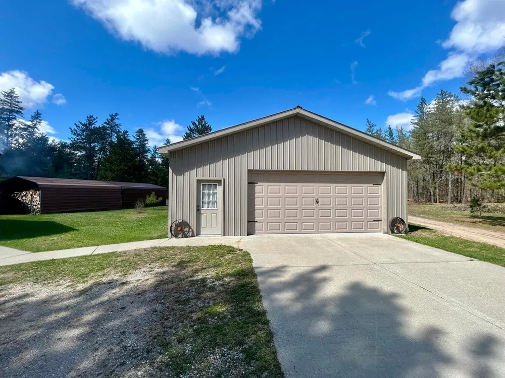 4260 W Dort Road Beaver Creek Township, MI 48653