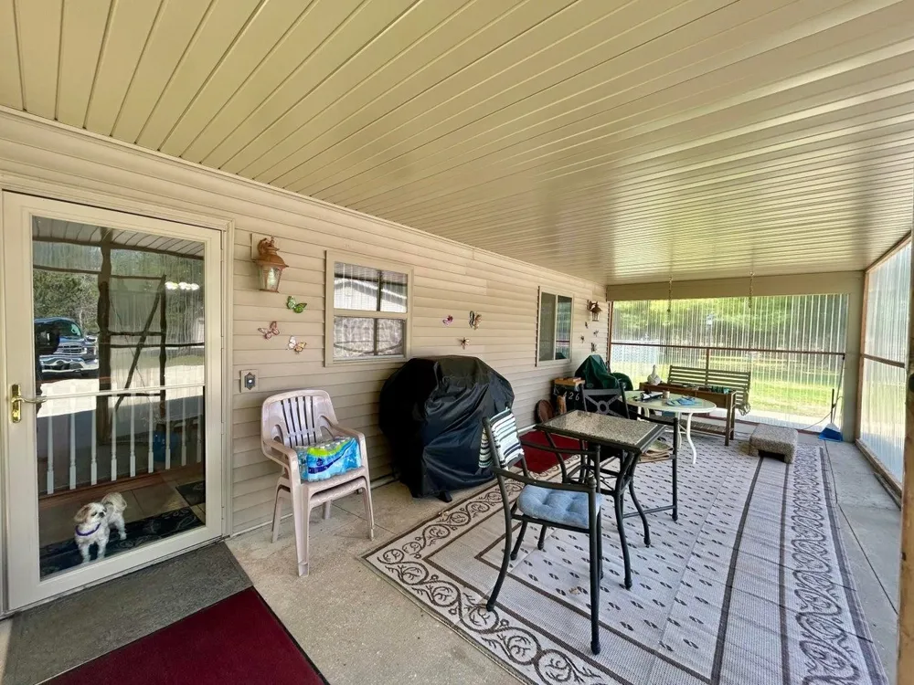 4260 W Dort Road Beaver Creek Township, MI 48653