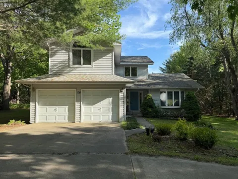 108 Carpenter Boulevard