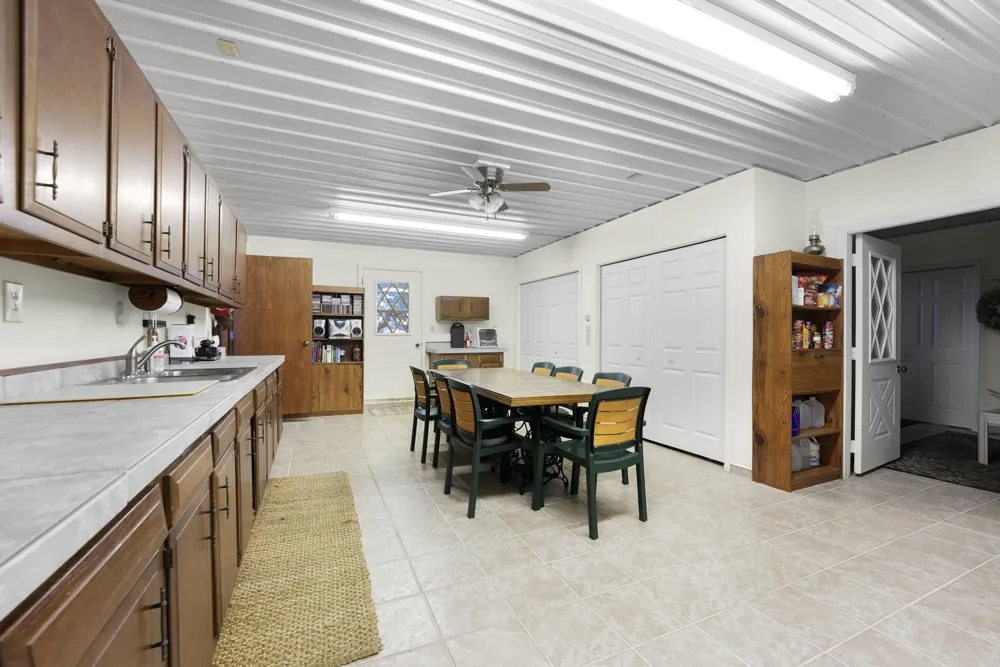 4923 Lakeview Drive Green Lake Township, MI 49643