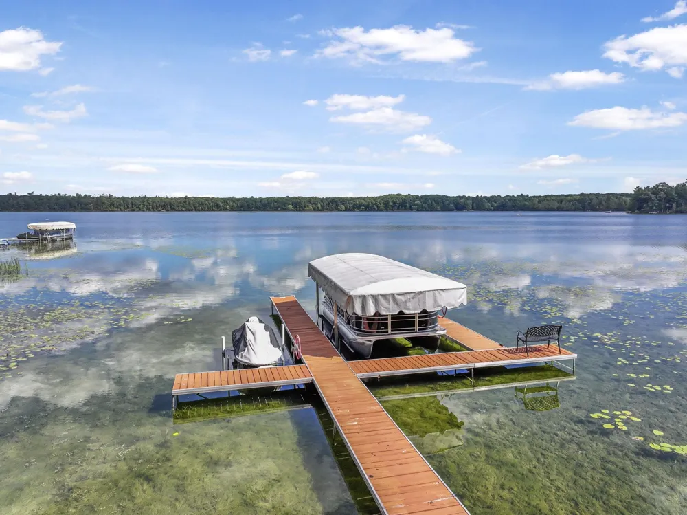 4923 Lakeview Drive Green Lake Township, MI 49643
