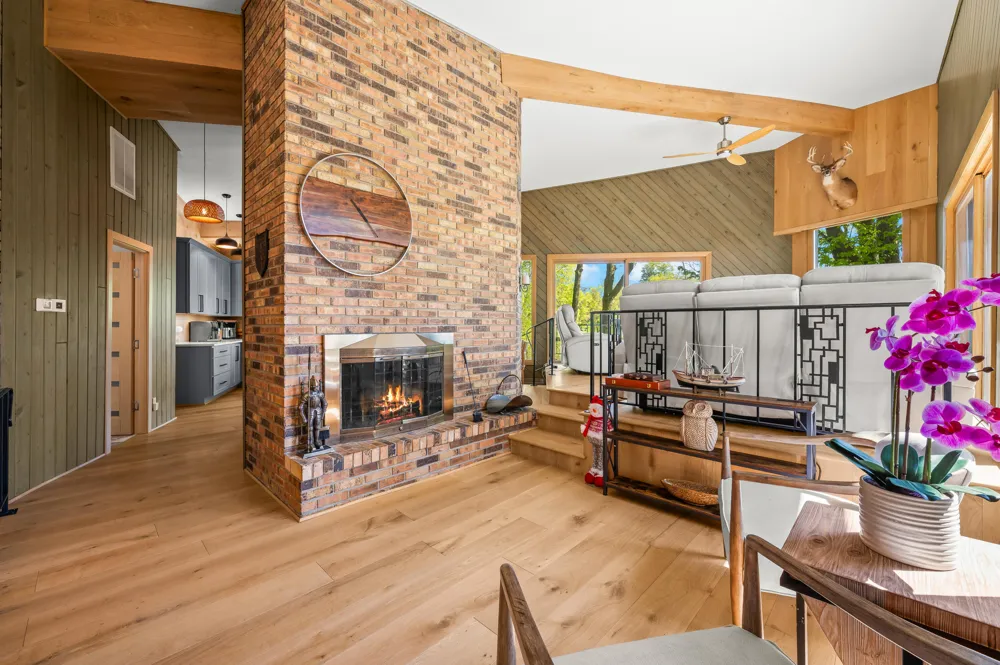2135 Derfla Drive Royalton Township, MI 49085