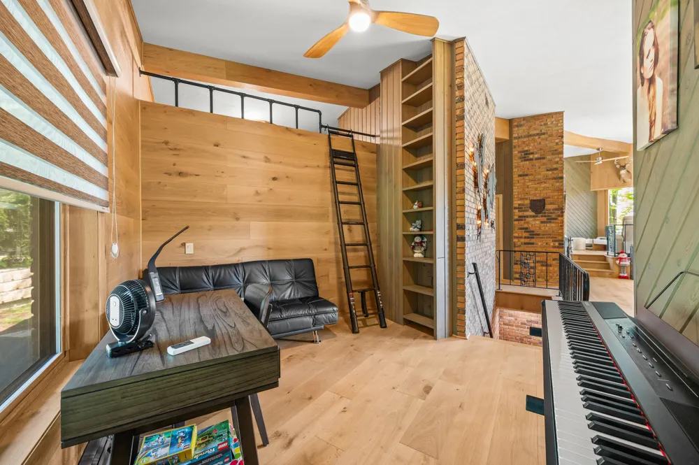 2135 Derfla Drive Royalton Township, MI 49085