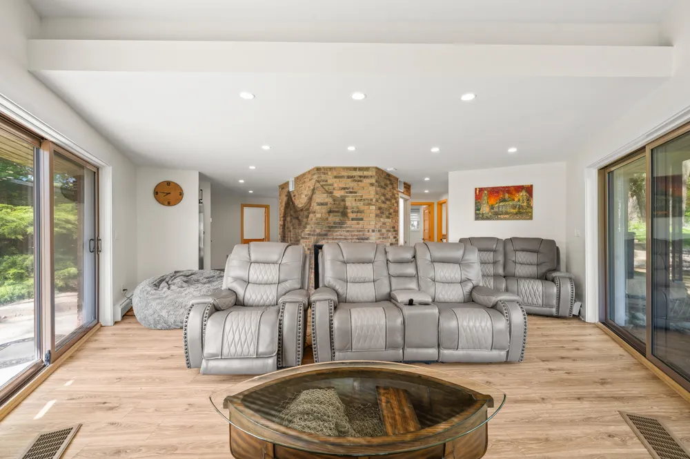 2135 Derfla Drive Royalton Township, MI 49085