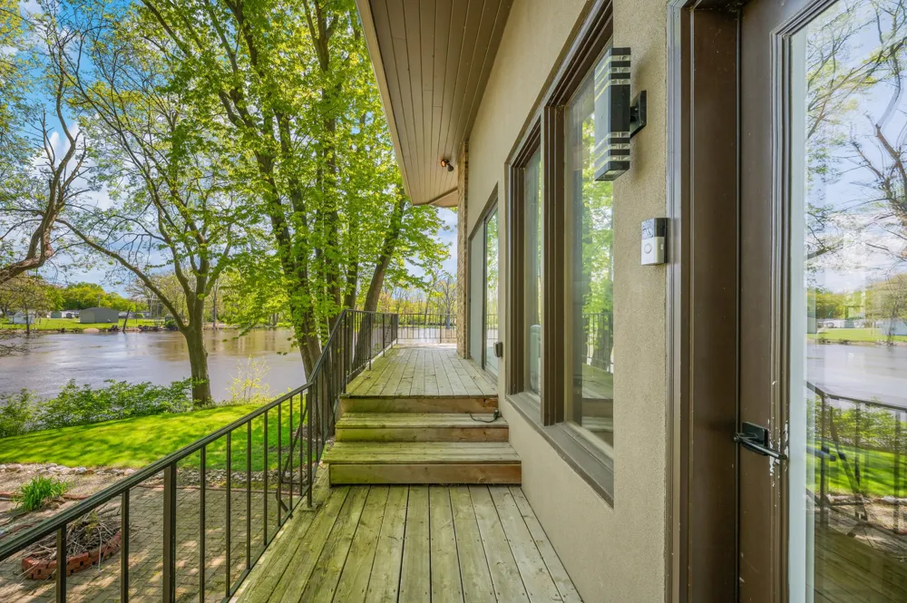 2135 Derfla Drive Royalton Township, MI 49085