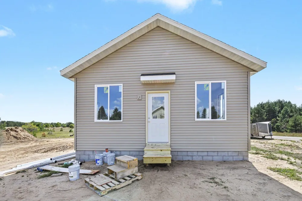 8509 Grant Road Mancelona Township, MI 49659