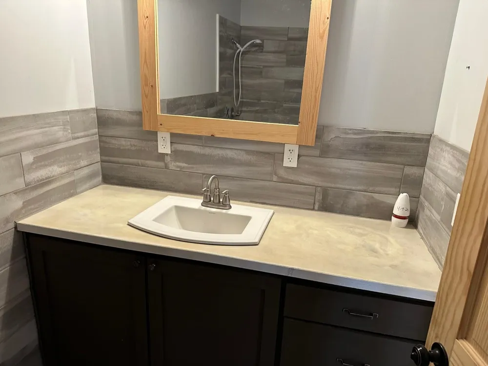 7058 Shade Tree Lane Long Lake Township, MI 49685