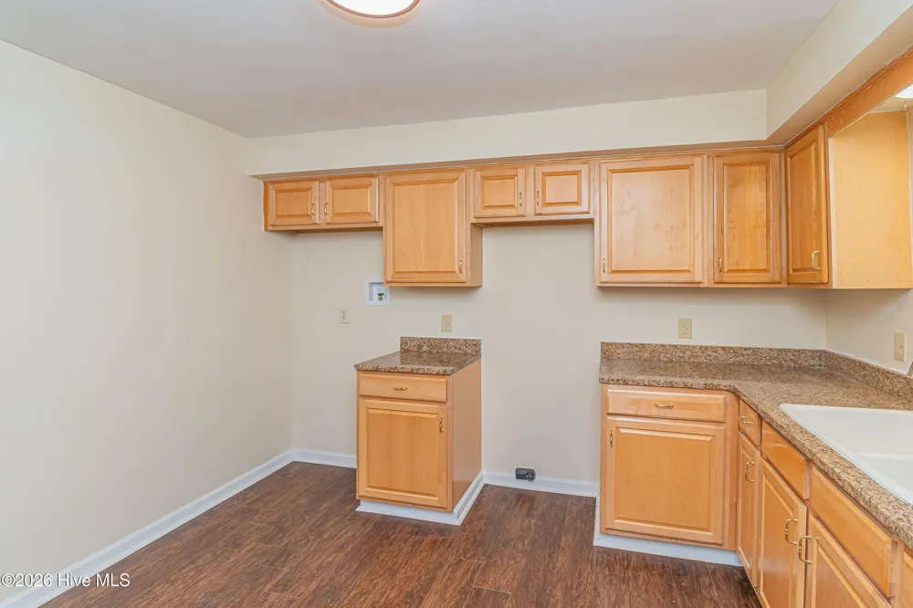 213 Oak Street Snow Hill, NC 28580