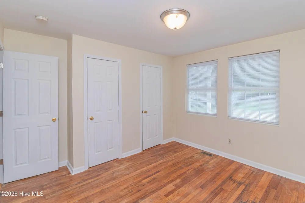 213 Oak Street Snow Hill, NC 28580