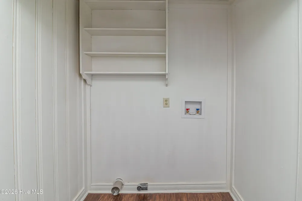 213 Oak Street Snow Hill, NC 28580