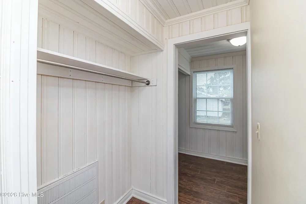 213 Oak Street Snow Hill, NC 28580