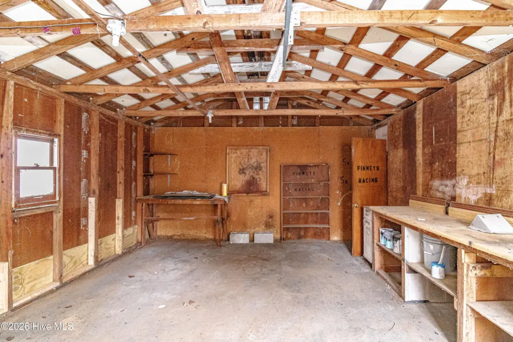 213 Oak Street Snow Hill, NC 28580