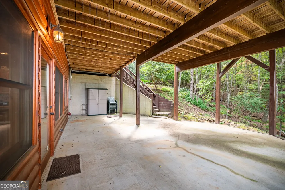1150 Mountain High DR Mineral Bluff, GA 30559