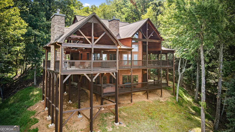 1150 Mountain High DR Mineral Bluff, GA 30559