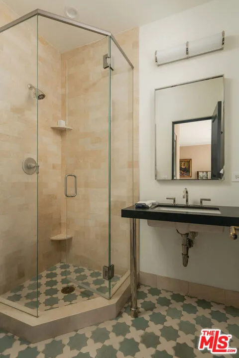 1475 E Mountain Drive Santa Barbara, CA 93108
