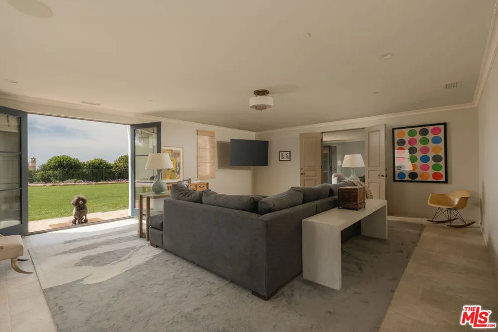 1475 E Mountain Drive Santa Barbara, CA 93108