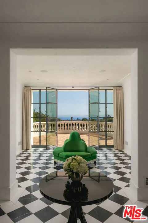 1475 E Mountain Drive Santa Barbara, CA 93108