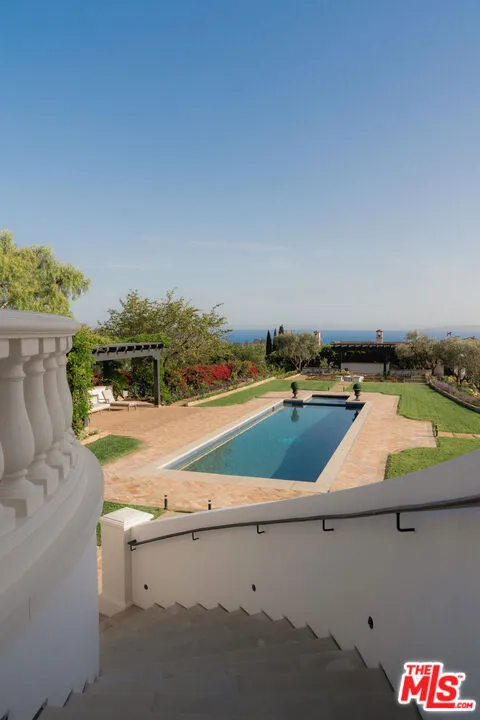 1475 E Mountain Drive Santa Barbara, CA 93108