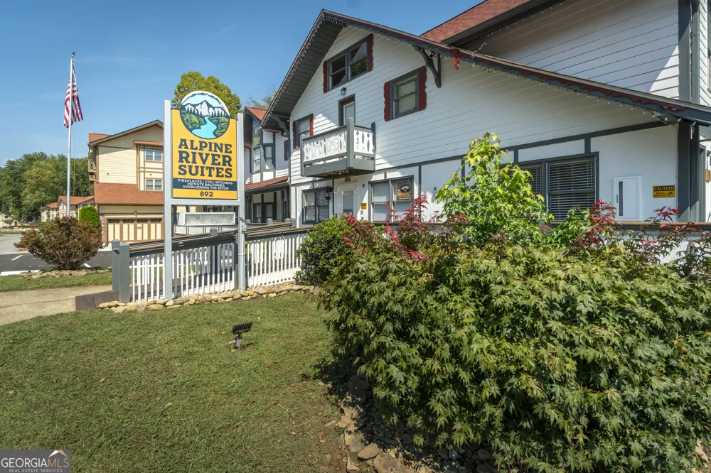 892 Edelweiss Strasse Helen, GA 30545
