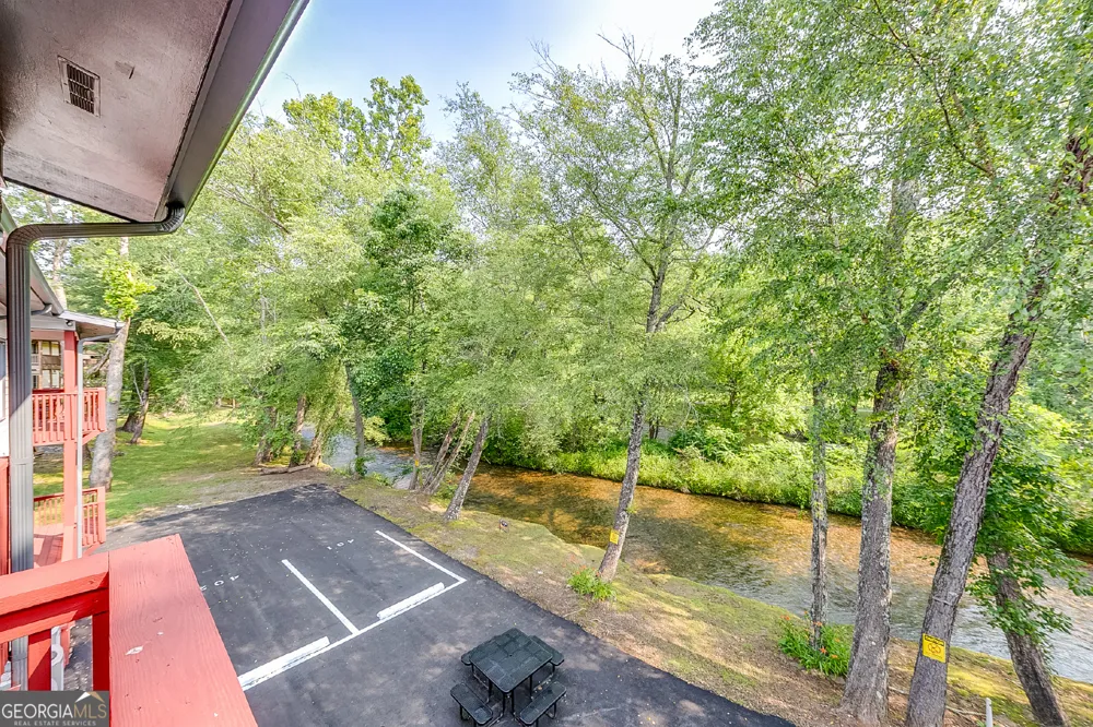 892 Edelweiss Strasse Helen, GA 30545