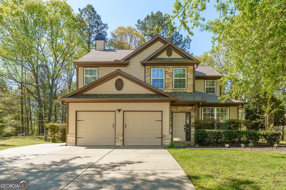 774 Weller PATH Sugar Hill, GA 30518