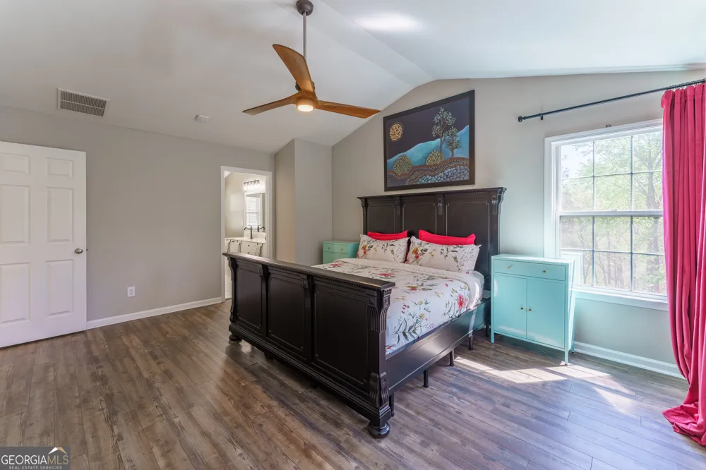 774 Weller PATH Sugar Hill, GA 30518