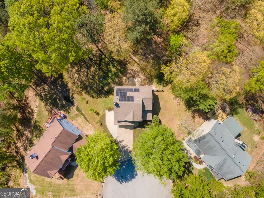 774 Weller PATH Sugar Hill, GA 30518