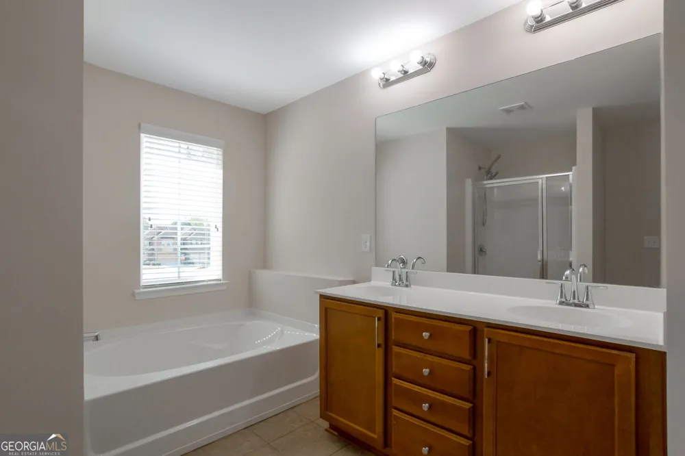 3275 Clear View DR Snellville, GA 30078
