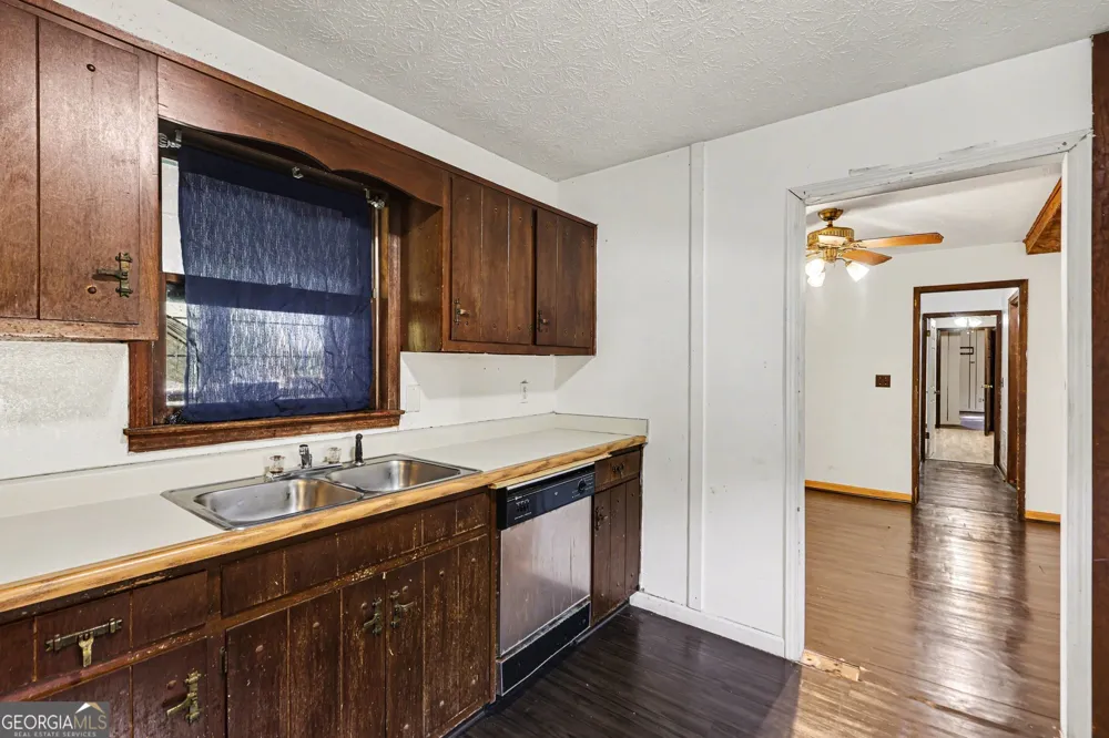 4365 Carrollton Villa Rica HWY Villa Rica, GA 30180
