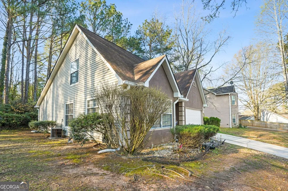 318 Eagle CT Stockbridge, GA 30281