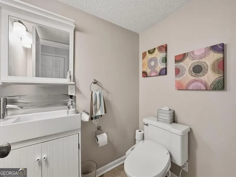 225 Triumph DR NW Atlanta, GA 30327