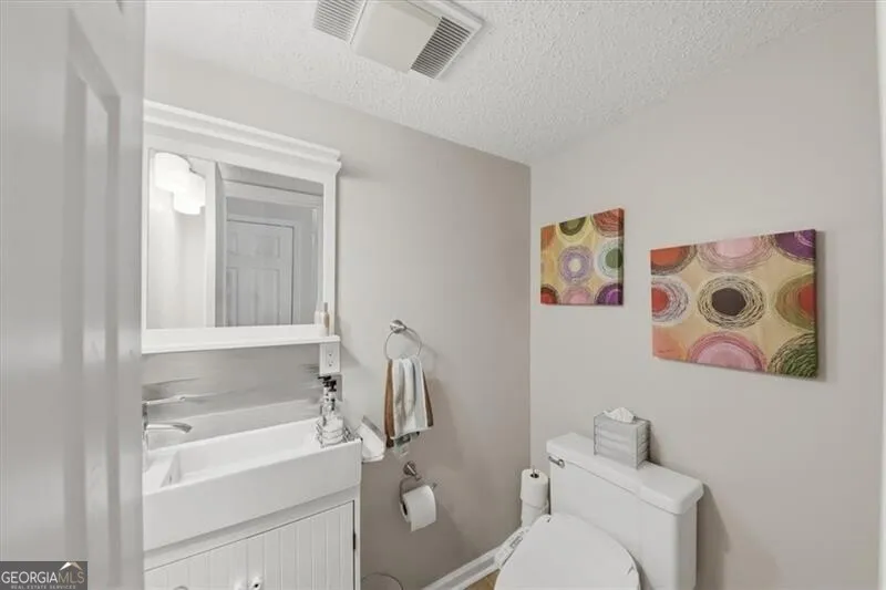 225 Triumph DR NW Atlanta, GA 30327