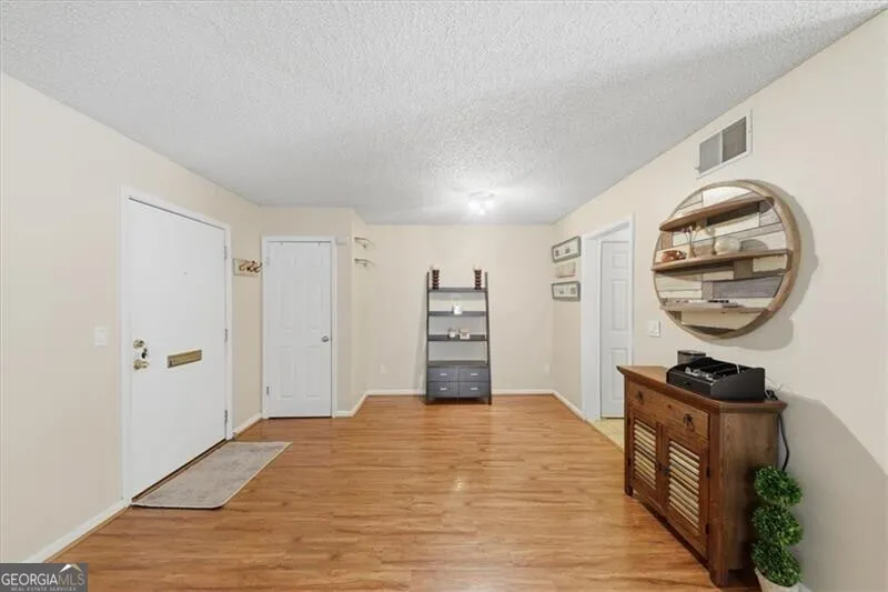 225 Triumph DR NW Atlanta, GA 30327