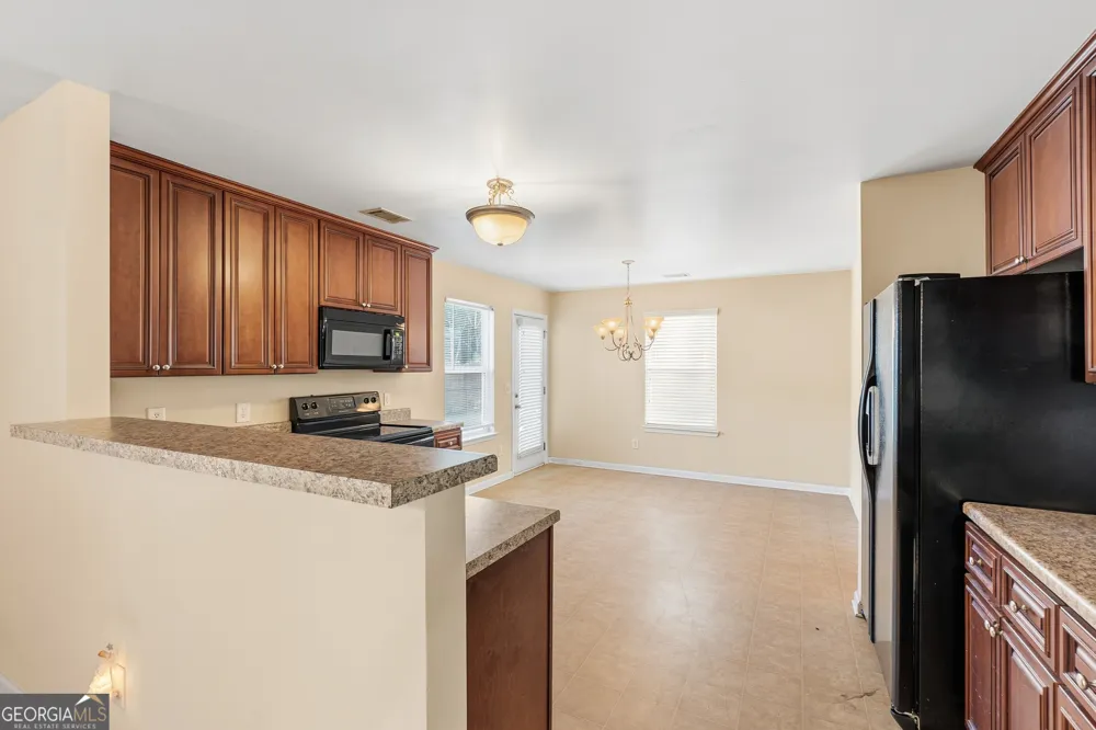 102 Steeple CT Perry, GA 31069