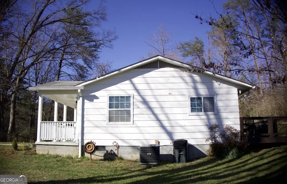 331 Blue Arrow LN Mineral Bluff, GA 30559