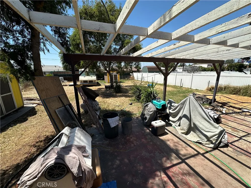 10396 Mountain View Loma Linda, CA 92354