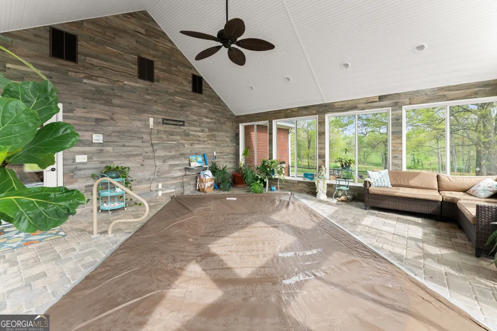 4841 Cobb Griffin RD Gillsville, GA 30543