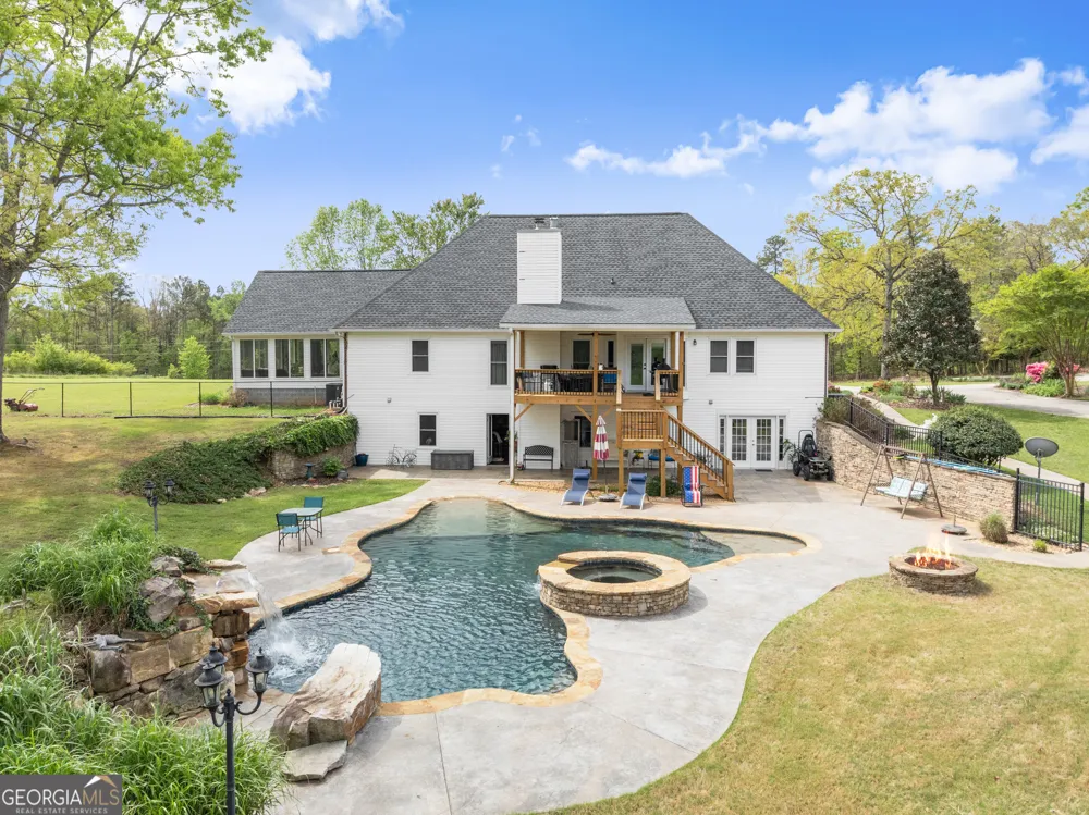 4841 Cobb Griffin RD Gillsville, GA 30543