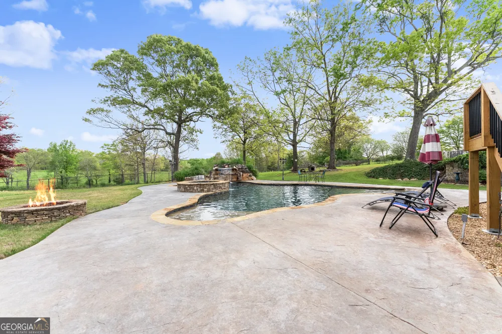 4841 Cobb Griffin RD Gillsville, GA 30543