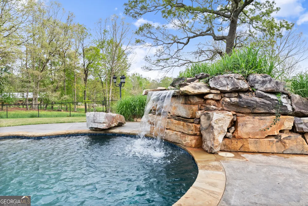 4841 Cobb Griffin RD Gillsville, GA 30543