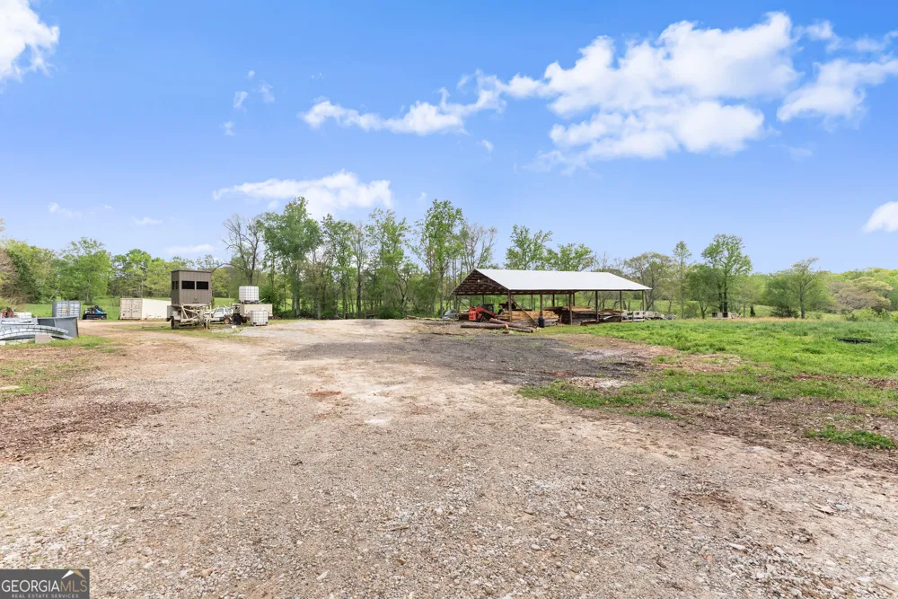 4841 Cobb Griffin RD Gillsville, GA 30543
