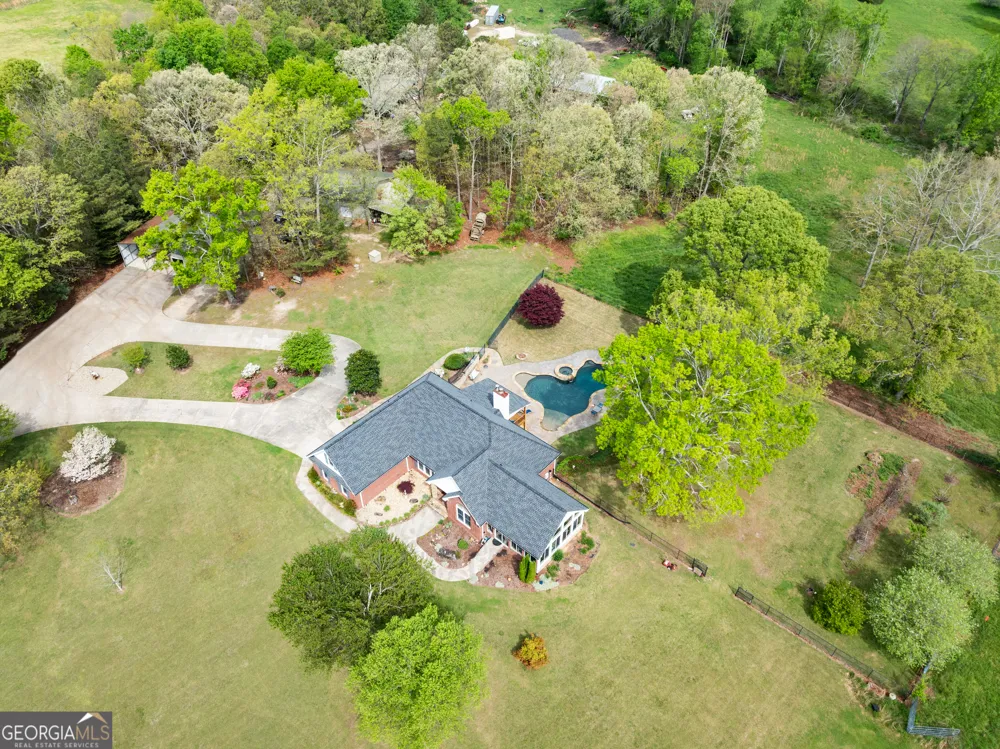 4841 Cobb Griffin RD Gillsville, GA 30543