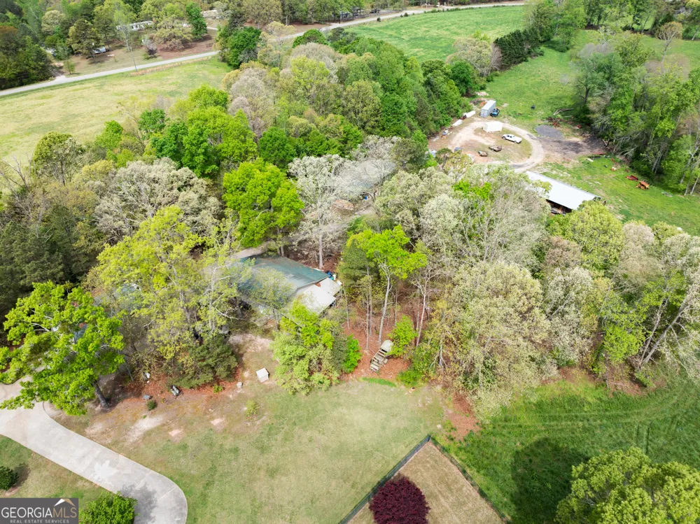 4841 Cobb Griffin RD Gillsville, GA 30543