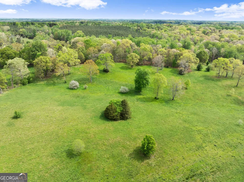 4841 Cobb Griffin RD Gillsville, GA 30543