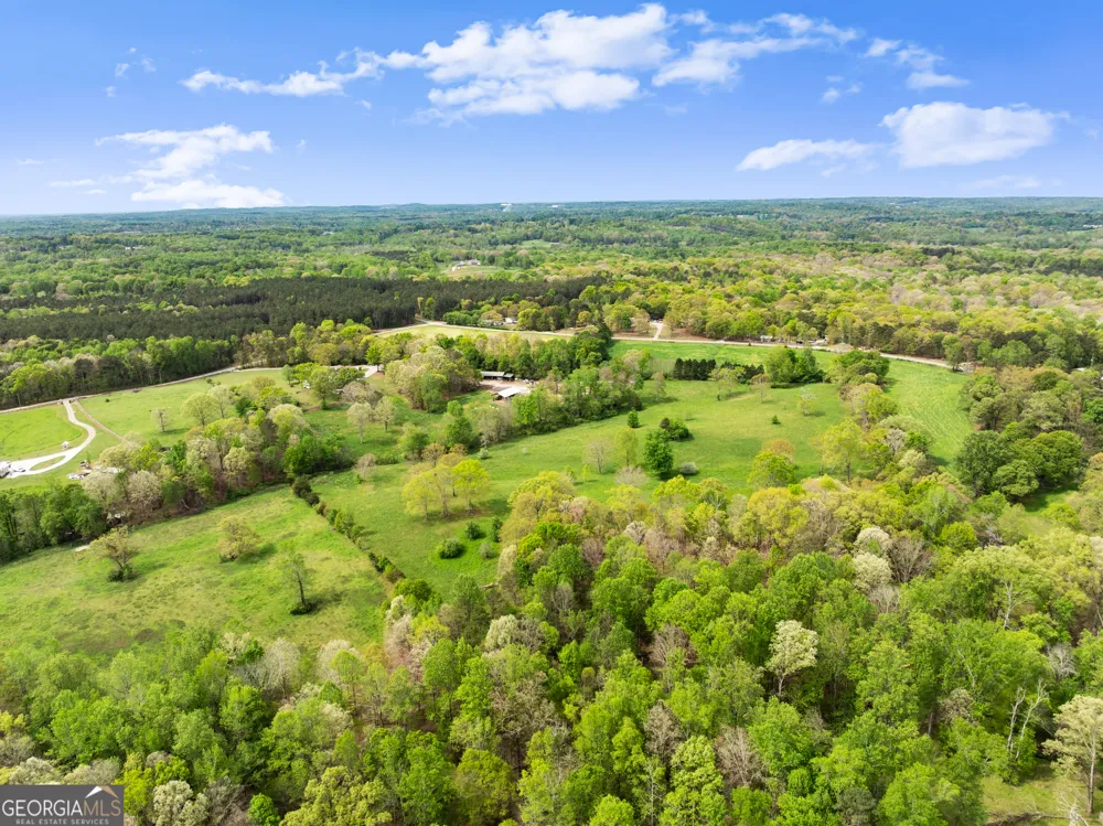 4841 Cobb Griffin RD Gillsville, GA 30543
