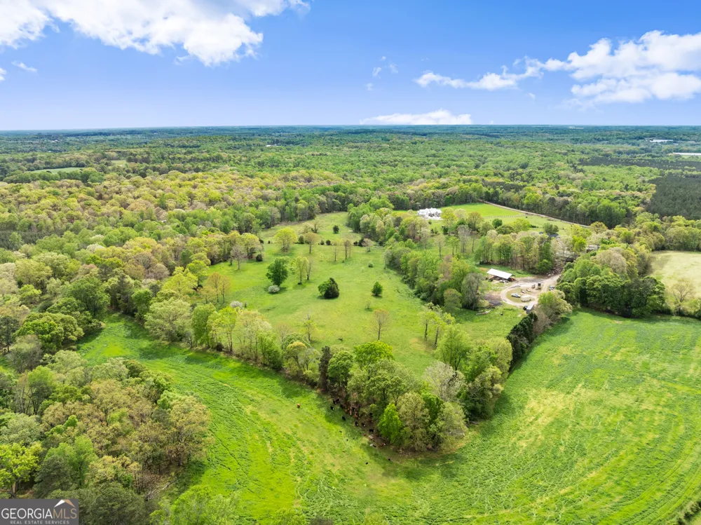 4841 Cobb Griffin RD Gillsville, GA 30543