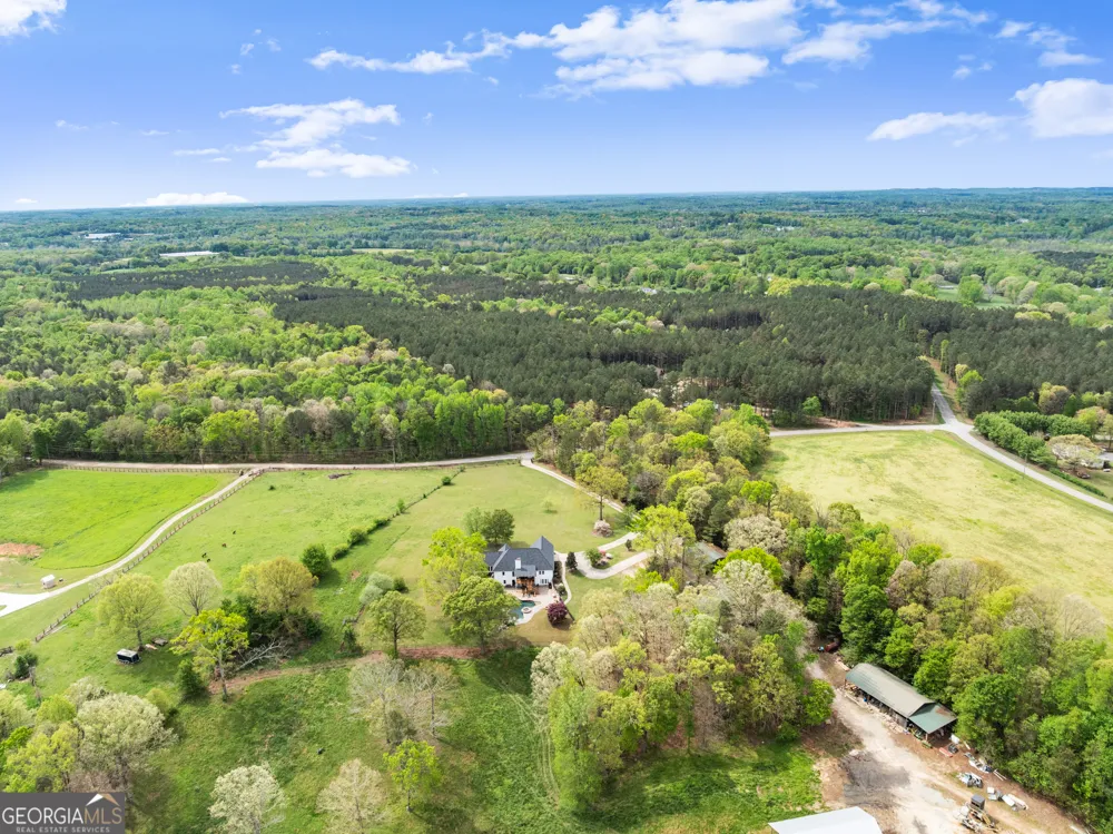 4841 Cobb Griffin RD Gillsville, GA 30543