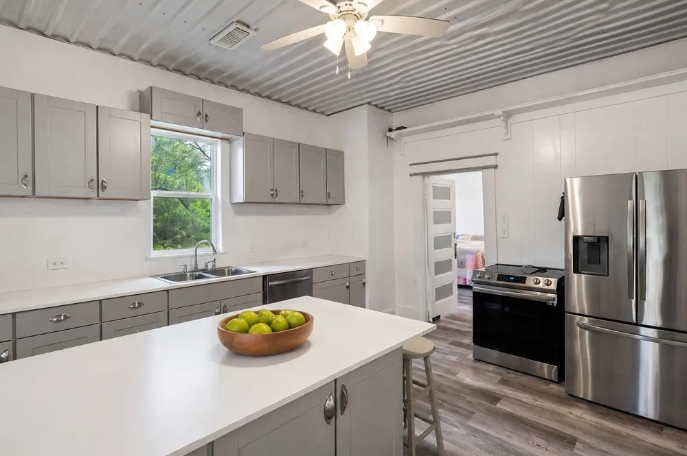 479 County Road 27450 Honey Grove, TX 75477