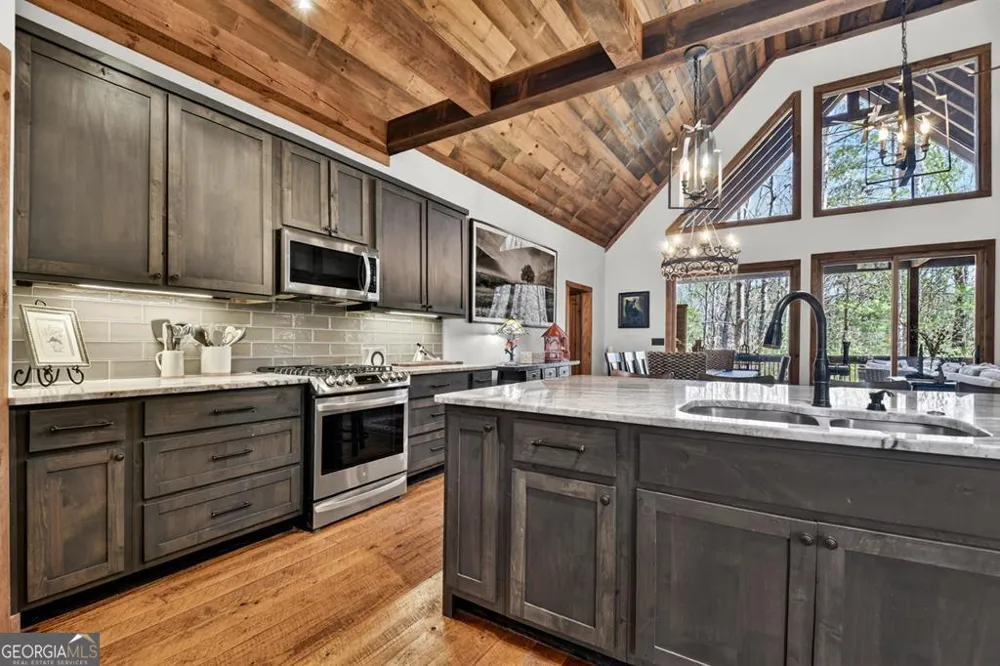 366 Shepherds WAY Morganton, GA 30560