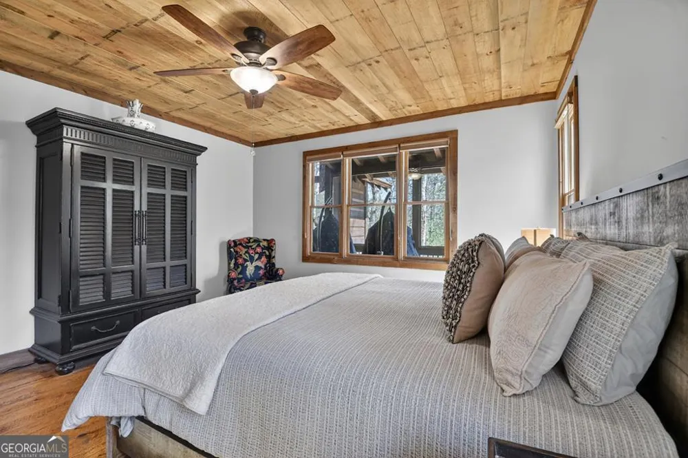 366 Shepherds WAY Morganton, GA 30560